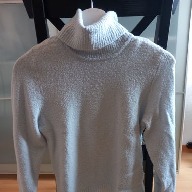Hellblauer Rollkragen Pulli M