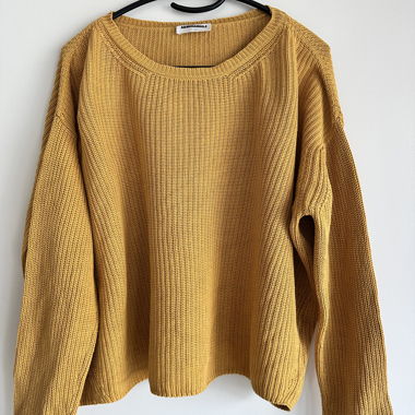 Maglione color senape, comfy & chic!