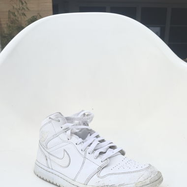 Nike Air Jordan Mid 1