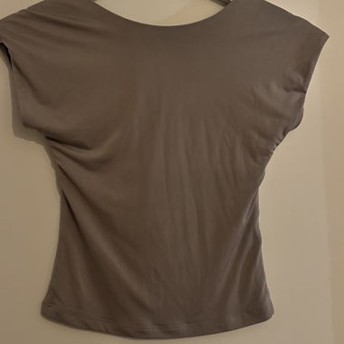 Stradivarius graues Top mit offenem Rücken Grösse S