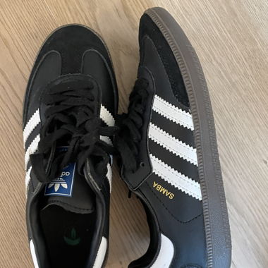 adidas samba sneakers