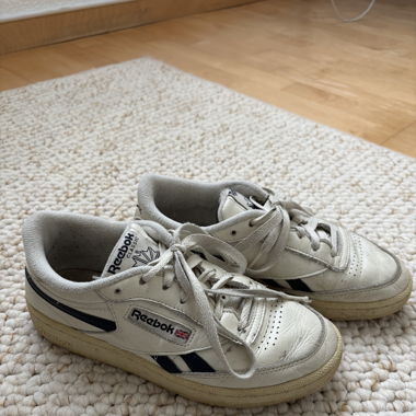 Reeboks classic white/blue