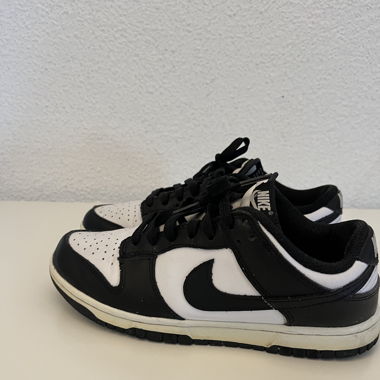 Nike Dunk Low Retro Panda 