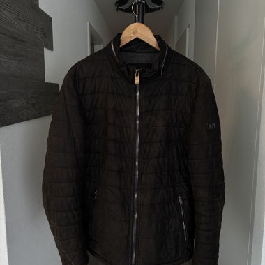 Schwarze Q-21 Wattierte Jacke