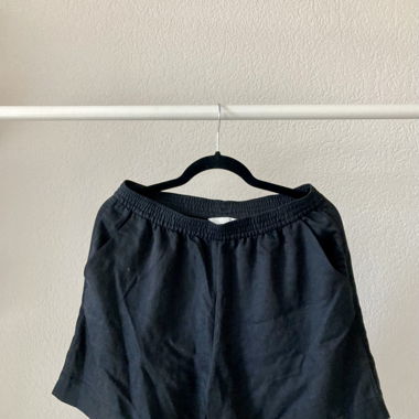 H&M schwarze Shorts