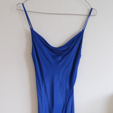 Robe bleu roi  