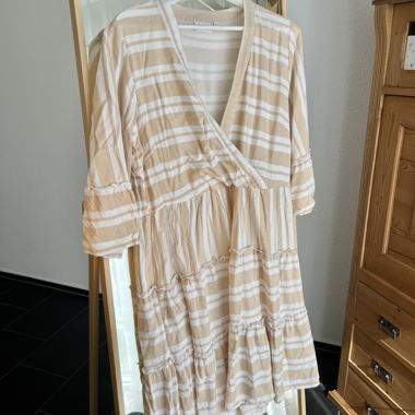 Beachdress mit Wickeloptik