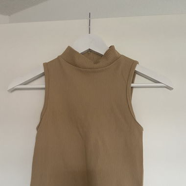 Tanktop mit Kragen 