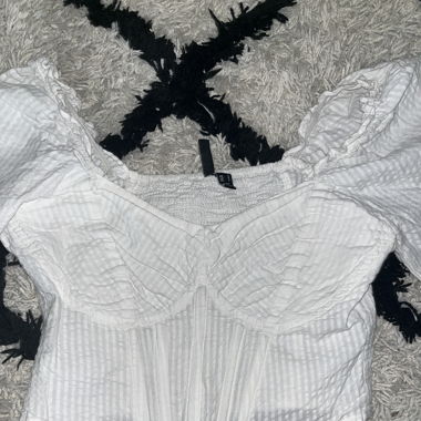 Long sleeve top