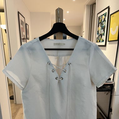 White top