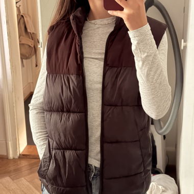 Zara Weste