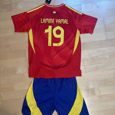 Spanien Heimtrikot 24 + Hose gratis(Lamine Jamal) 