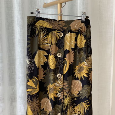 Skirt flower print