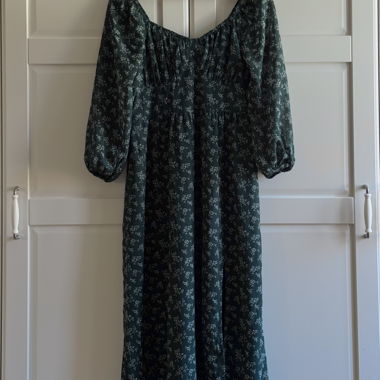 Abito midi verde a fiori Hollister M
