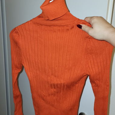 Red jumper