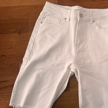 2 paar weisse shorts 