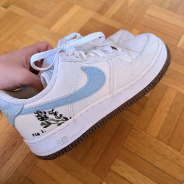 Nike Air Force 1 sneakers