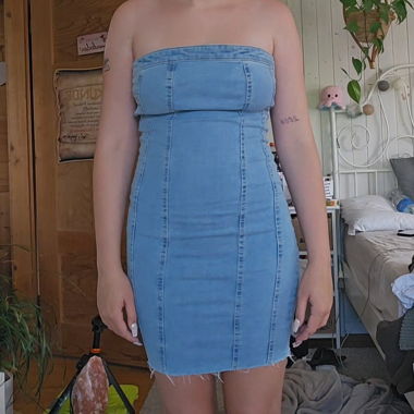 Enges Jeanskleid