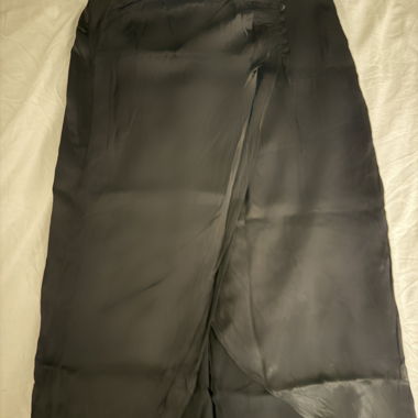 Gonna midi nera in raso Zara - Taglia M