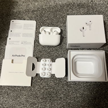 Apple AirPods Pro 3 (2025)