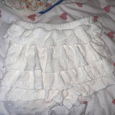 White Ruffle Skirt Pants