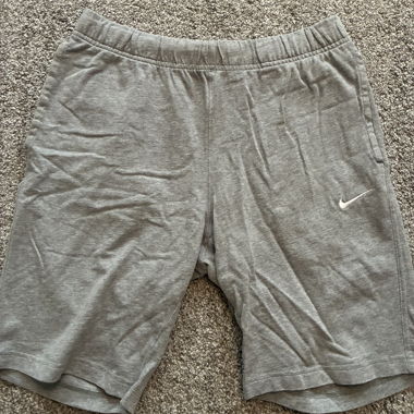 Short da allenamento Nike grigio