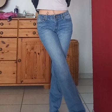 Flared jeans