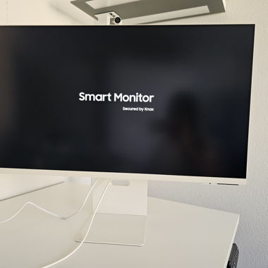 Samsung 4K Smart Monitor