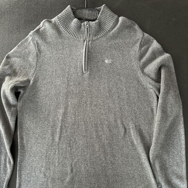 Pull Hollister 