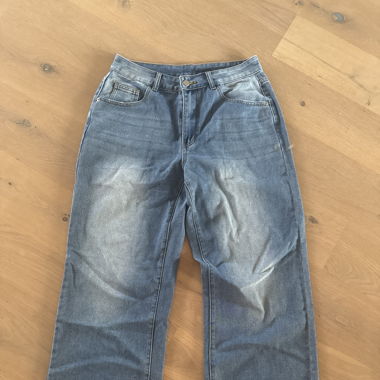 WIDE LEG JEANS