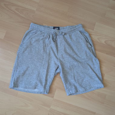 Short gris