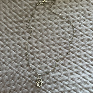 Collier avec pendentif