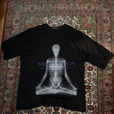 T-shirt Alternative avec imprimé squelette