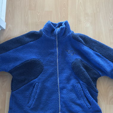 YG Jacket