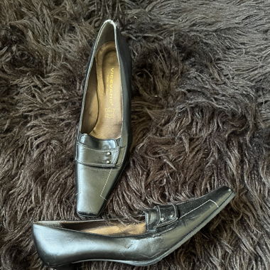 Pumps heels