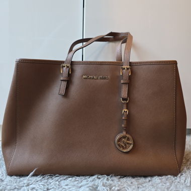Michael Kors Tasche – klassisch & zeitlos (Braun)
