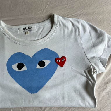 comme des garçons t-shirt