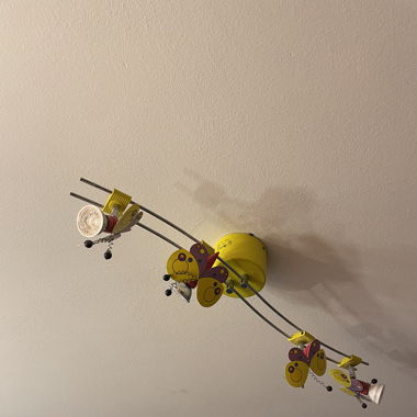 Lampe Schmetterlingsmotiv