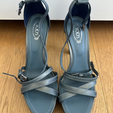 Tod's blaue Leder-Heels