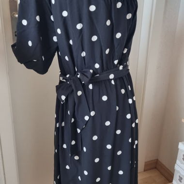 Robe asymétrique 