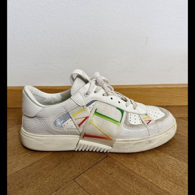 Valentino Garavani Tahlia 43 Sneakers