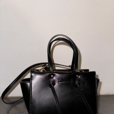 Handtasche