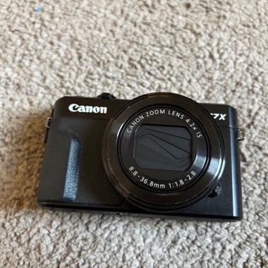Canon G7X Mark 2 Camera