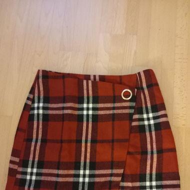 Red, paited skirt