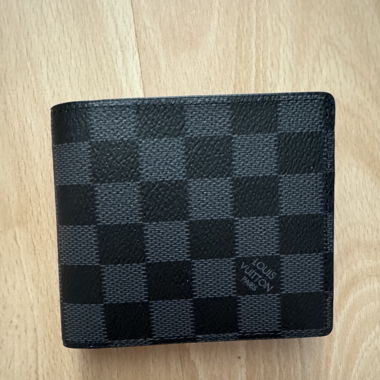 Black Louis Vuitton Wallet