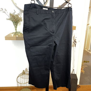 Dark blue Cropped Trousers