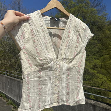 CIDER Floral Blouse XS NEW