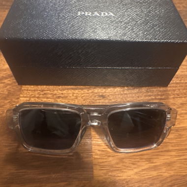 Occhiali da sole Prada