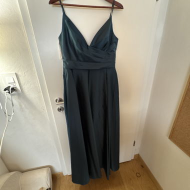Langes Festkleid