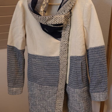 Desigual Mantel 42